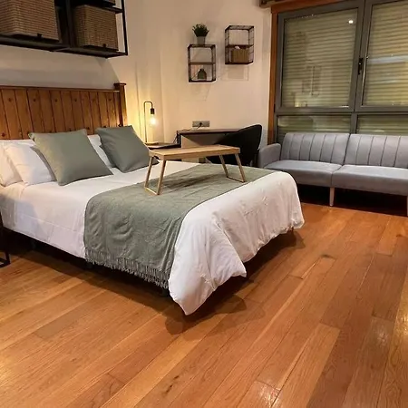 Central Suites Poli Sanz Vigo Exterior photo